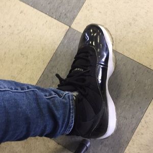 Jordan 11 s space jams